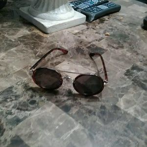 Meet your Posher, Donald